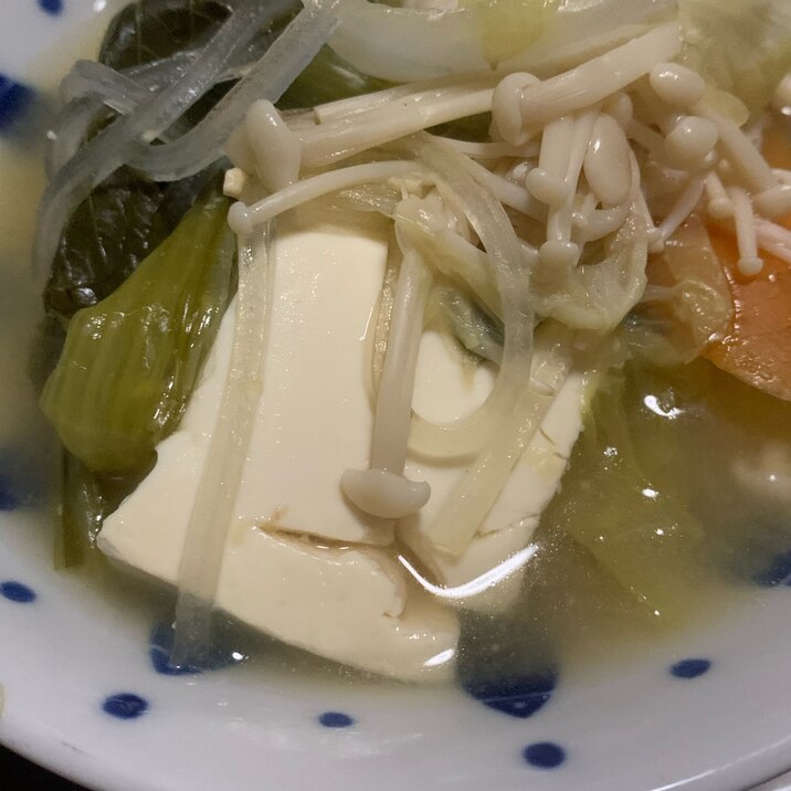 小松菜、お豆腐たっぷり味噌鍋